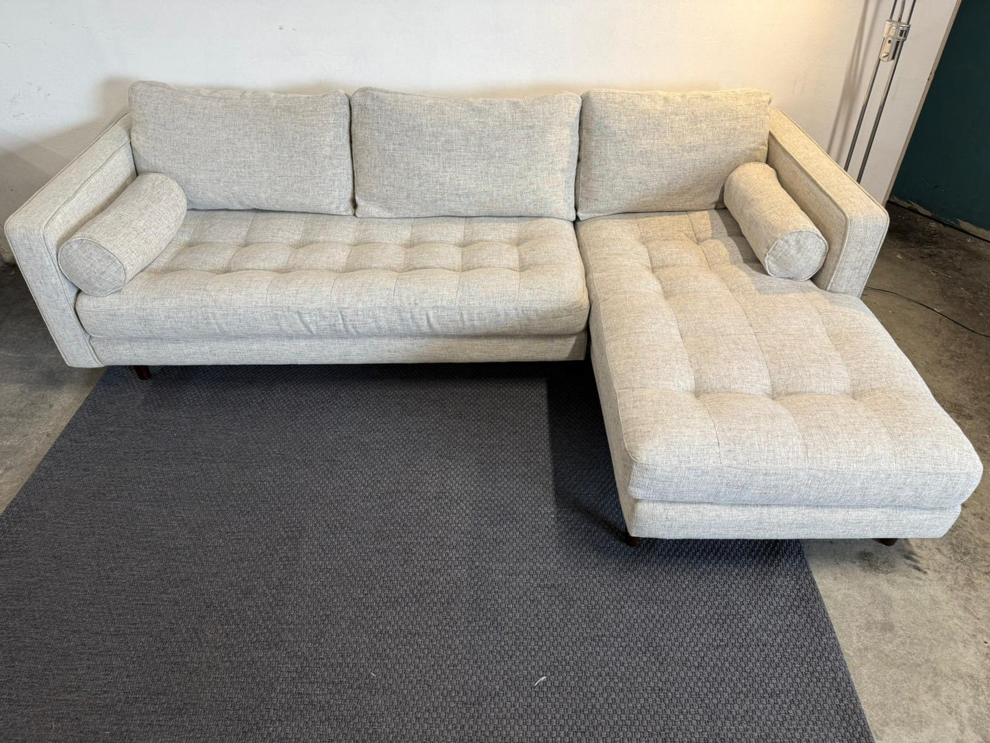 ⭐️Beige L-shape Sofa – Good condition | SYDNEY WIDE DELIVERY