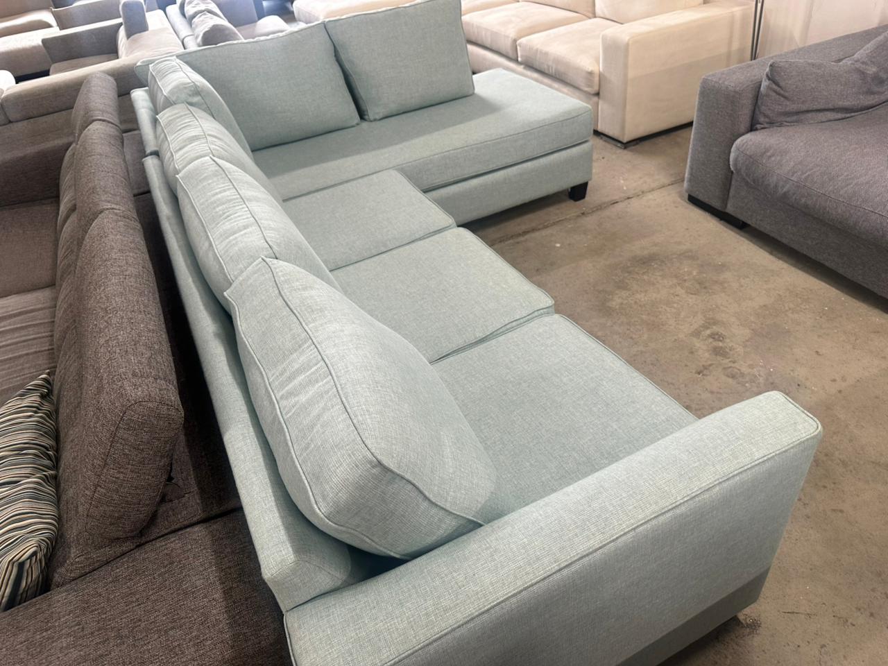 Harvey Norman Corner 5 seater Sofa | Pre-owned – Like new condition | Delivery Sydney wide