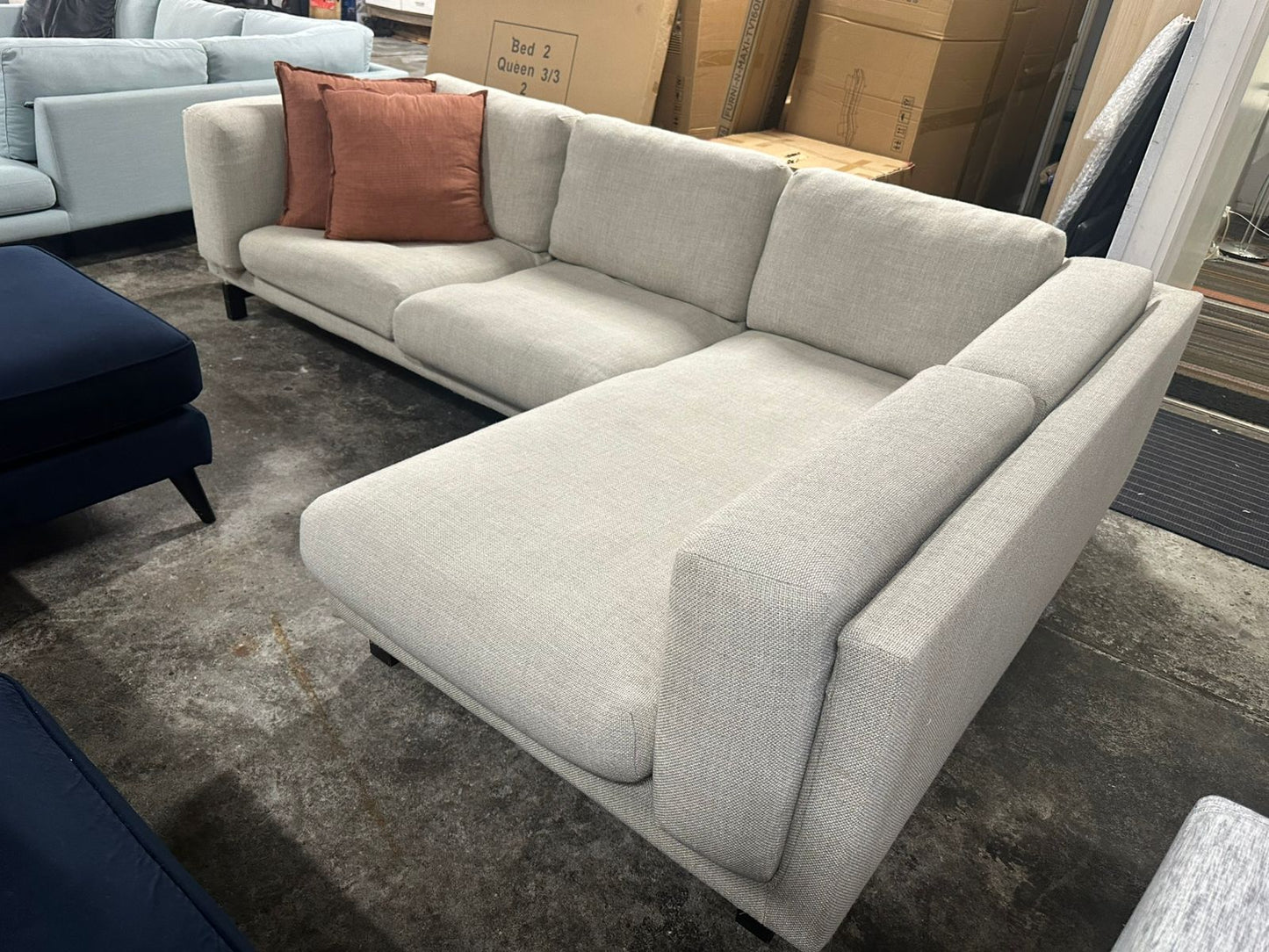 ⭐️ Beige L-shape Sofa | Pre-owned – Like new condition | Delivery Sydney wide
