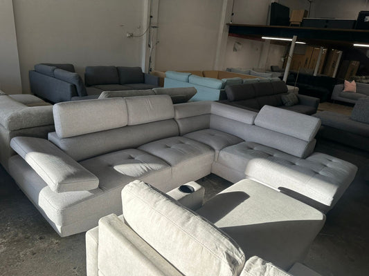 ⭐️ Harvey Norman Adjustable headrest Corner Sofa | Pre-owned - Like new condition | Delivery Sydney wide