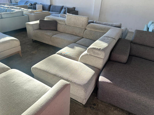 ⭐️ Nick Scali adjustable headrest Corner Sofa | Pre-owned - Like new condition | Delivery Sydney wide