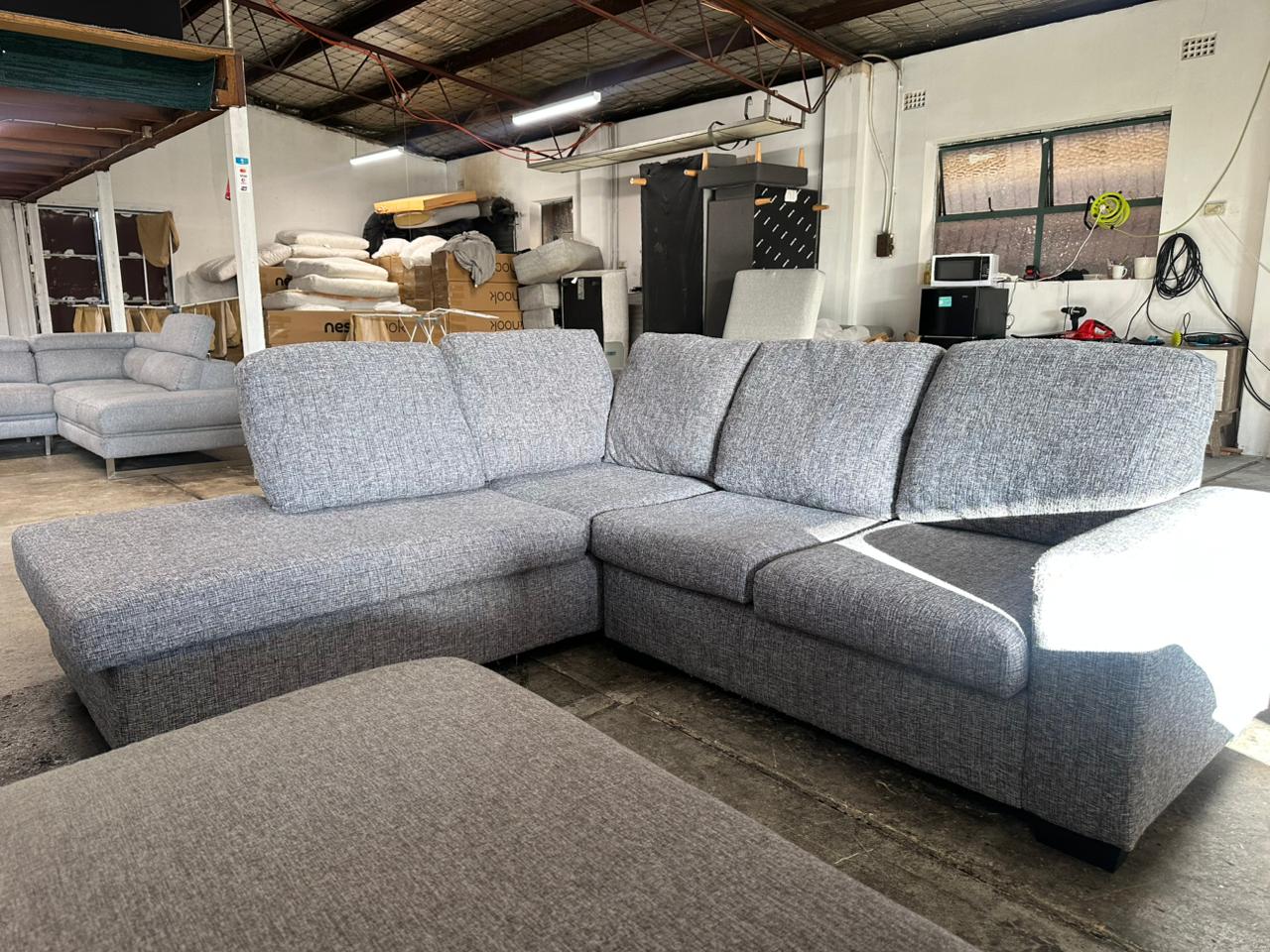 ⭐️ Corner sofa | Pre-owned - Like new condition | Delivery Sydney wide