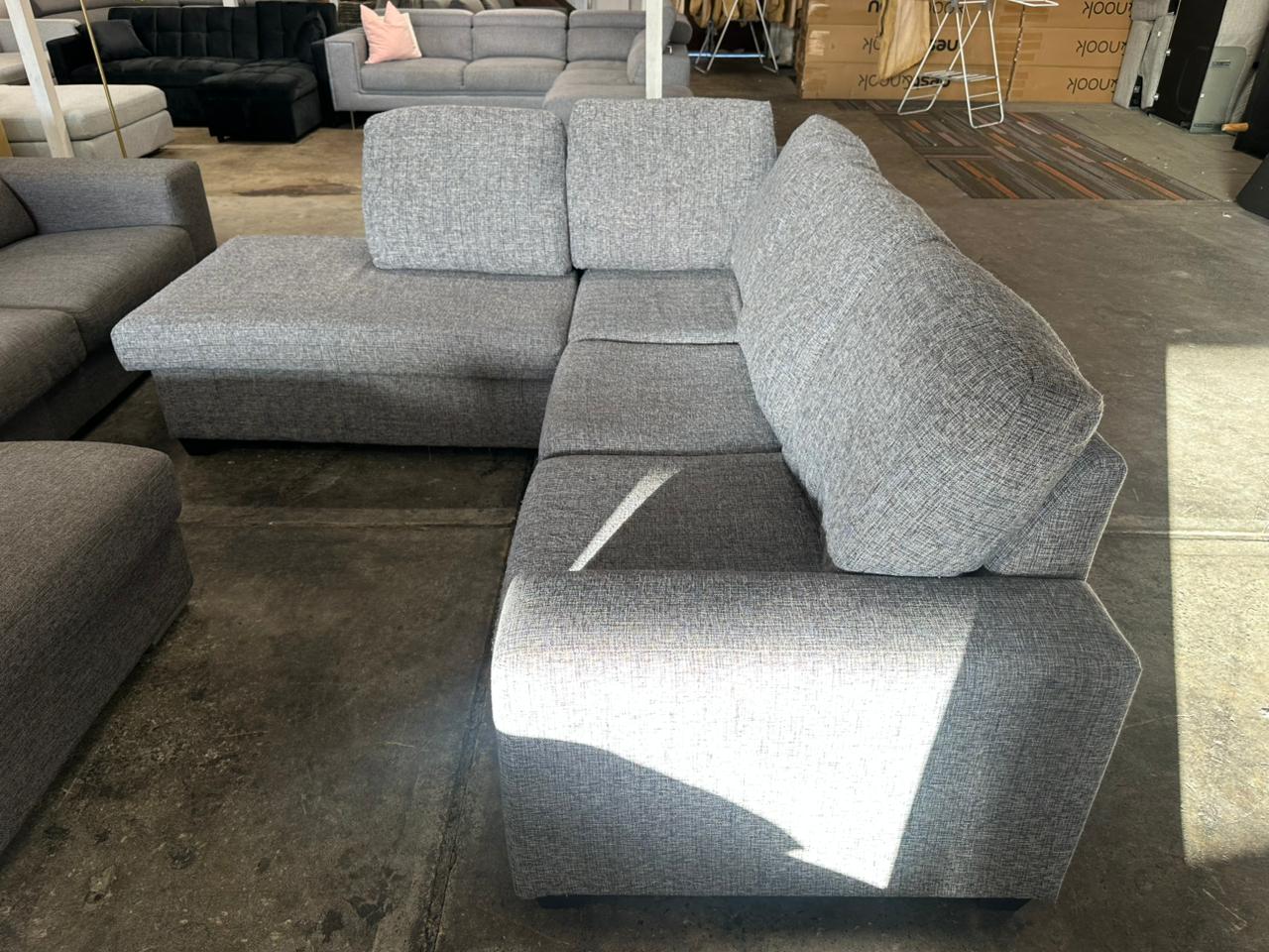 ⭐️ Corner sofa | Pre-owned - Like new condition | Delivery Sydney wide