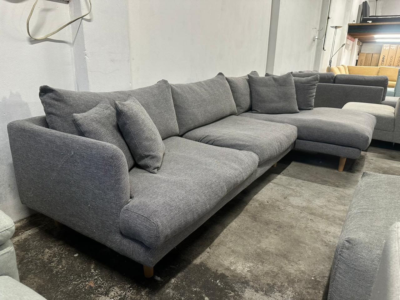 ⭐️ Lounge Lovers Hampton L-shape Sofa – Good condition | SYDNEY WIDE DELIVERY