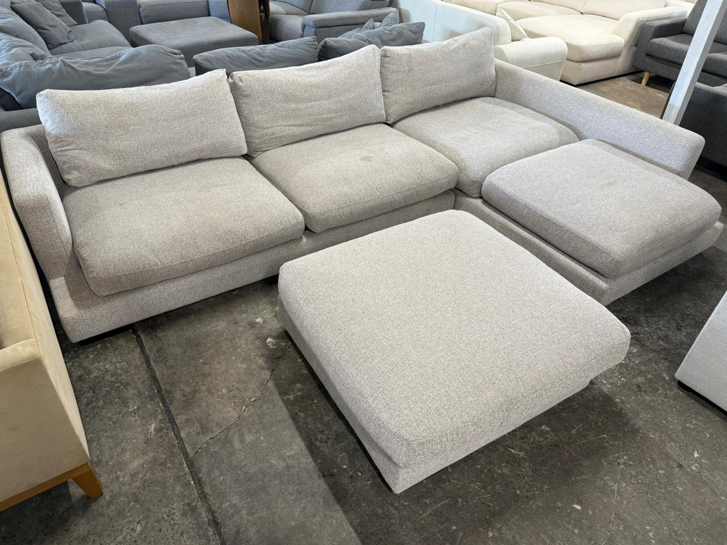 π Long Island with Ottoman β LIMITED STOCK π
