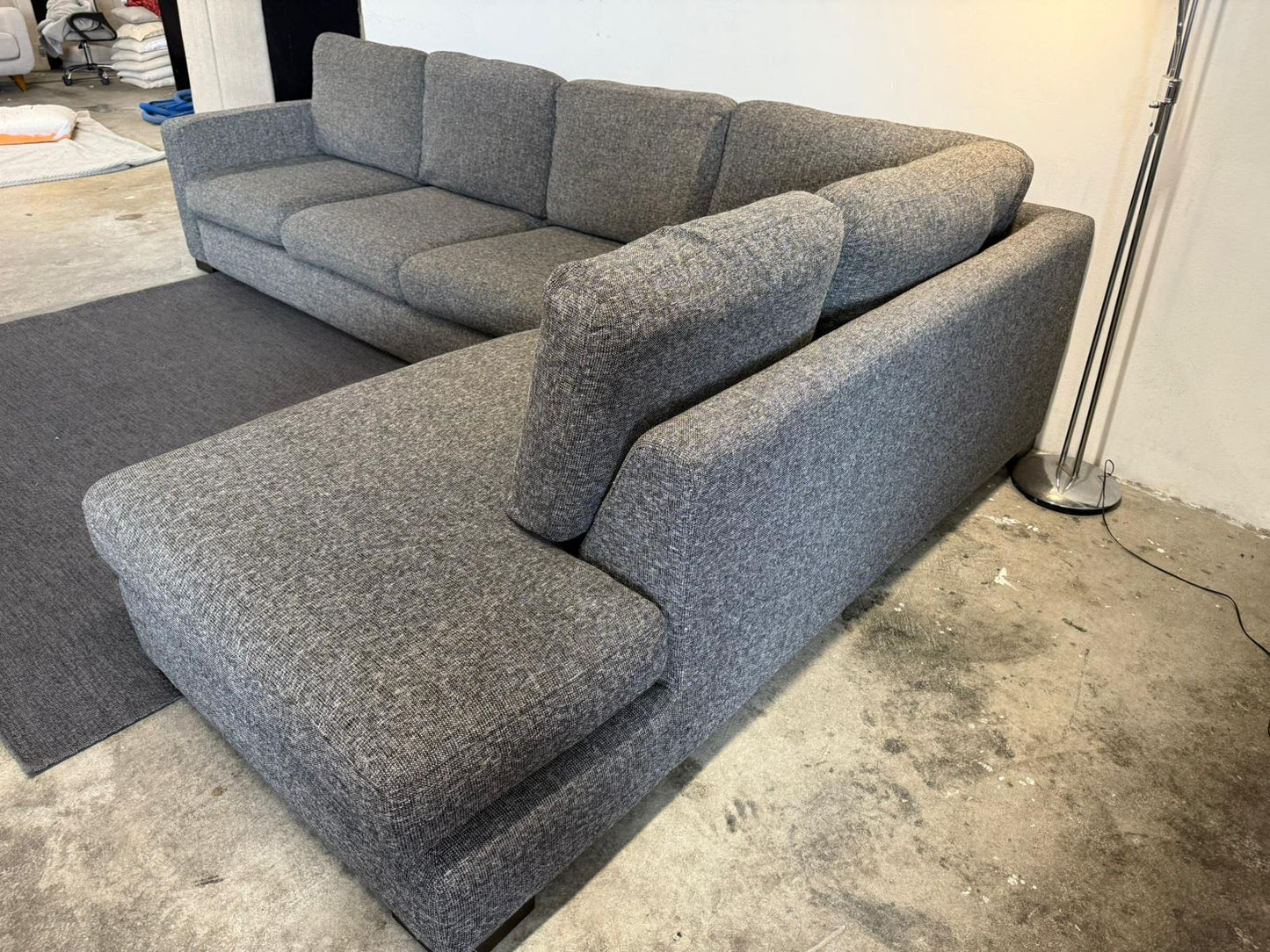 ⭐️ Freedom Charcoal L -SHAPE Sofa | Pre-owned – Steam cleaned | SYDNEY WIDE DELIVERY