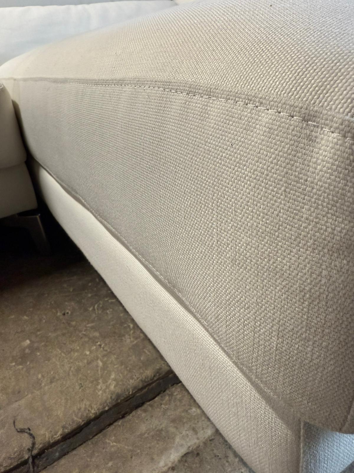⭐️ Nick Scali White L-SHAPE Sofa | Pre-owned – Steam cleaned | SYDNEY WIDE DELIVERY