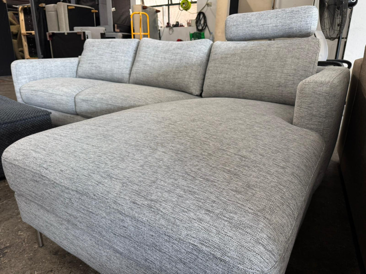 ⭐️ L-shape Sofa with Headrest | Pre-owned – Steam cleaned | SYDNEY WIDE DELIVERY