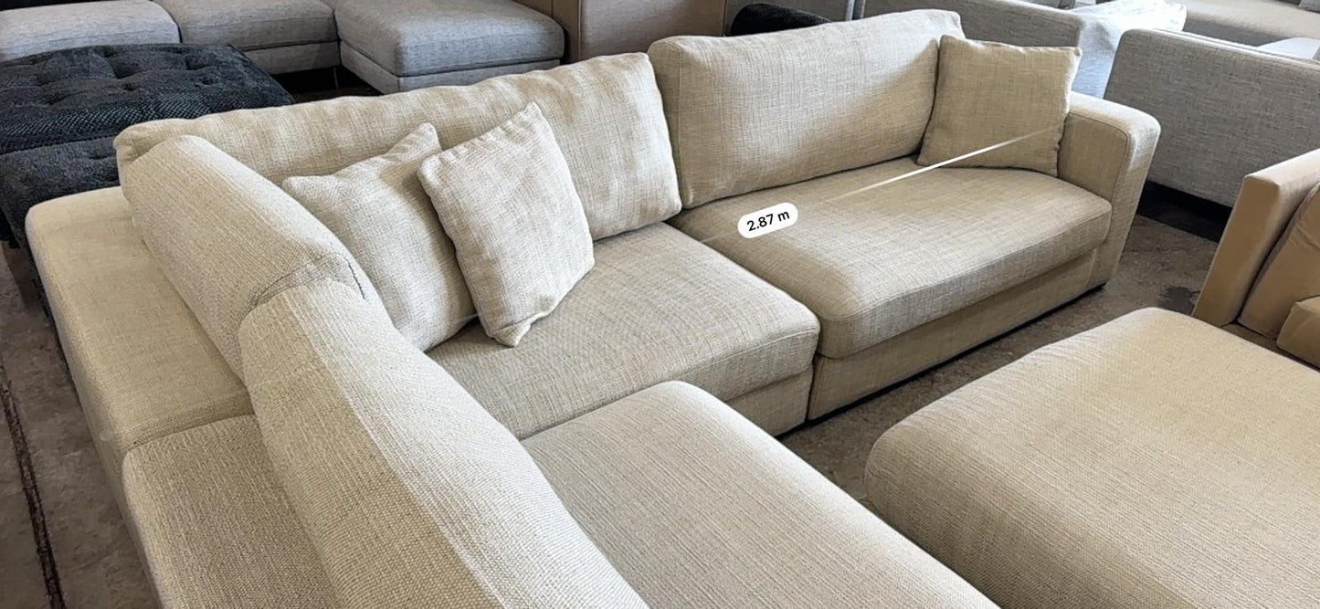⭐️ Freedom modular Sofa with Ottoman | Pre-owned – Steam cleaned | SYDNEY WIDE DELIVERY