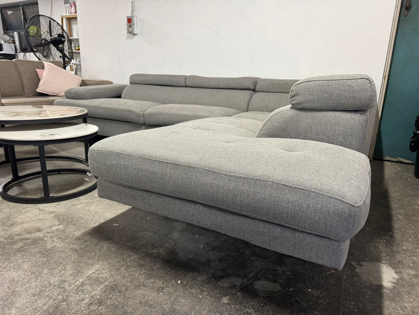 ⭐️Adjustable Headrest Sofa | Pre-owned – Steam cleaned | SYDNEY WIDE DELIVERY