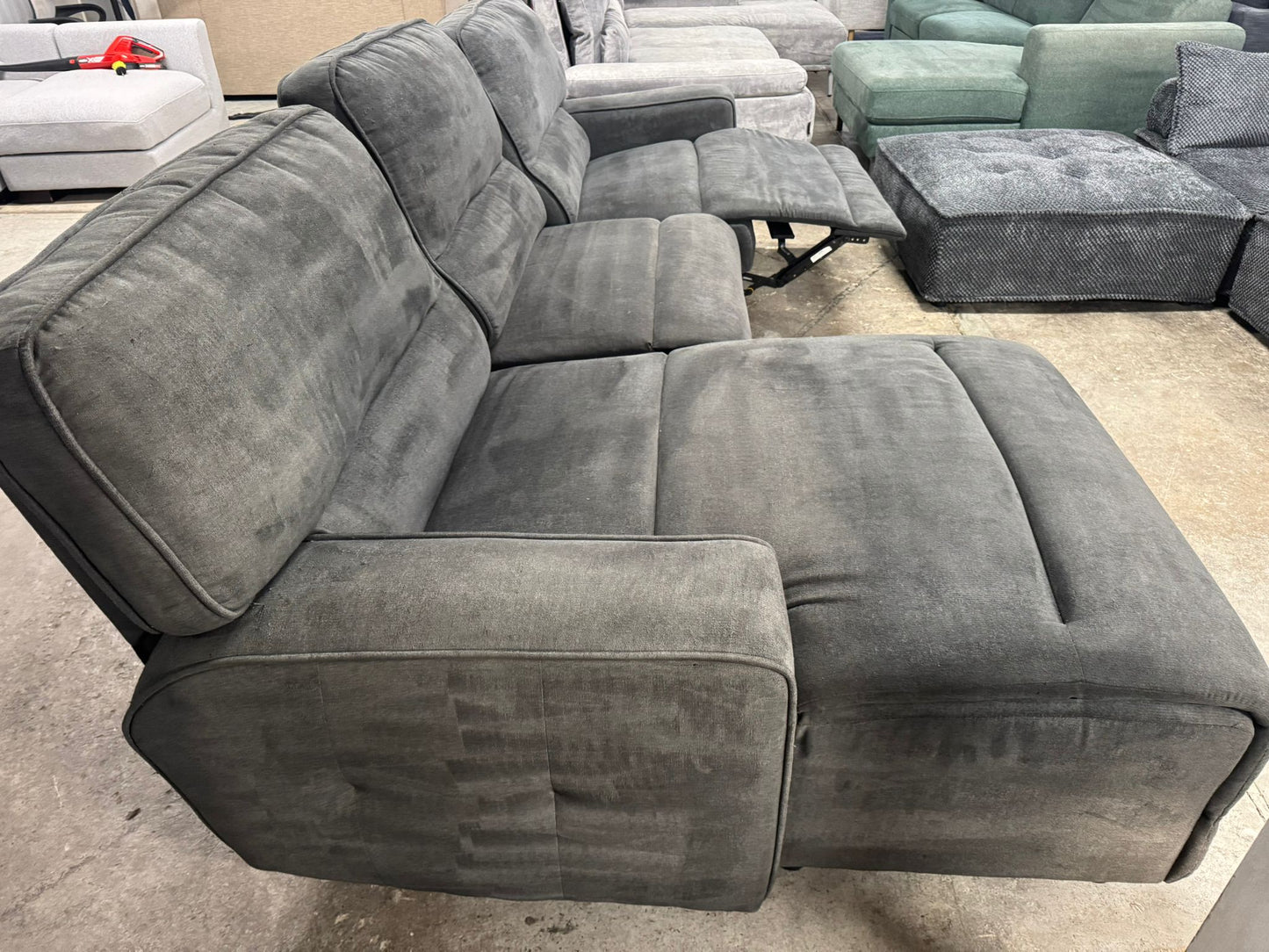 ⭐️ L-Shape Recliner Sofa | Pre-owned – Steam cleaned | SYDNEY WIDE DELIVERY