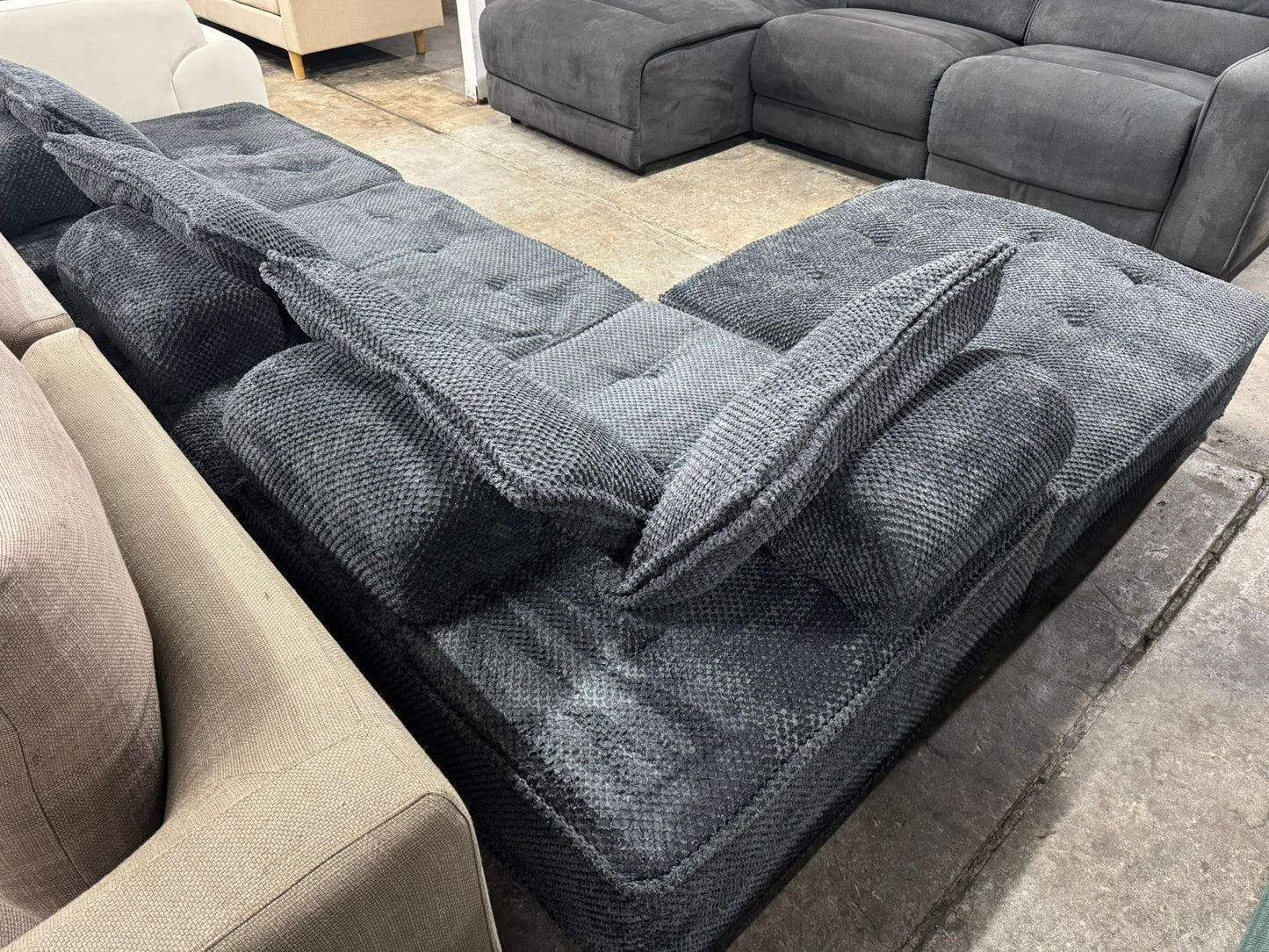 ⭐️ Modular Sofa with Ottoman | Pre-owned – Steam cleaned | SYDNEY WIDE DELIVERY