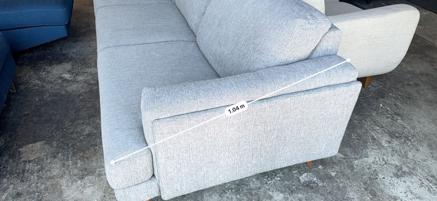 ⭐️Lounge Lovers 3 seater sofa | Pre-owned – Steam cleaned | SYDNEY WIDE DELIVERY