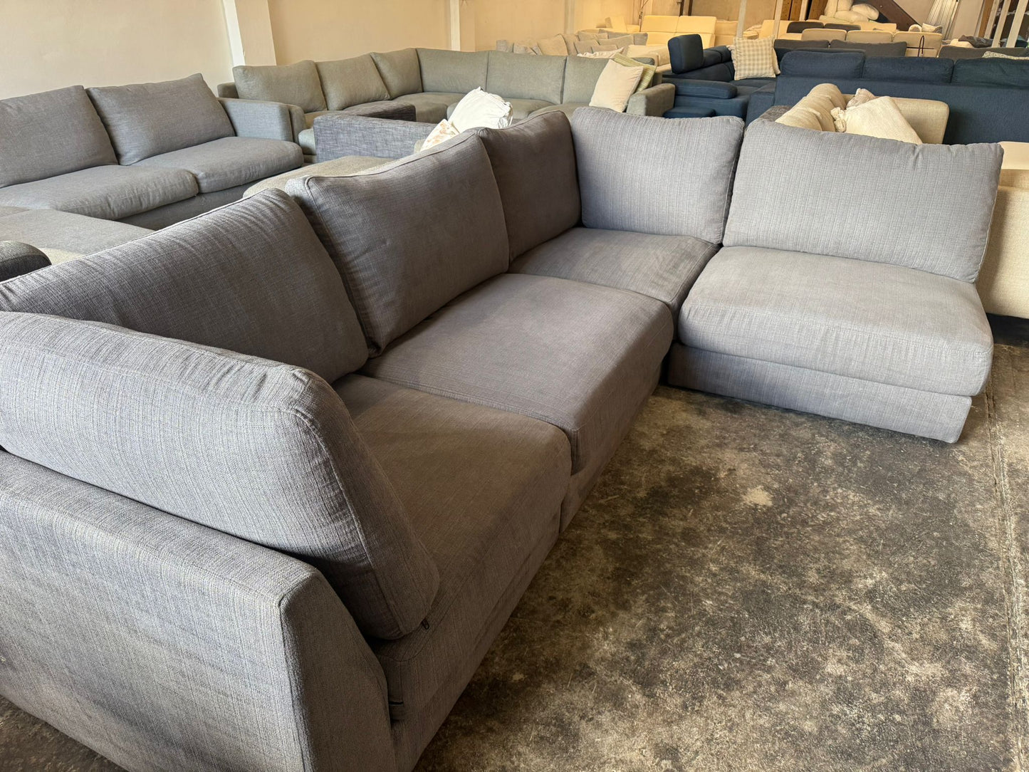 ⭐️Domayne Modular Sofa | Pre-owned – Steam cleaned | SYDNEY WIDE DELIVERY