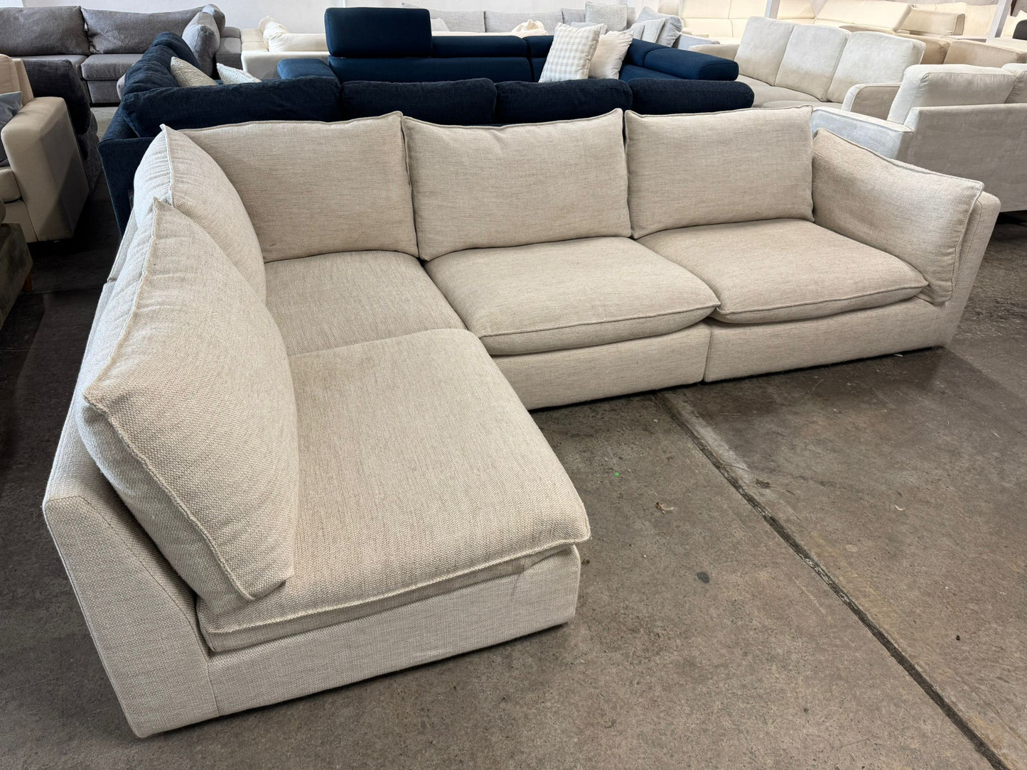 ⭐️Freedom modular sofa | Pre-owned – Steam cleaned | SYDNEY WIDE DELIVERY