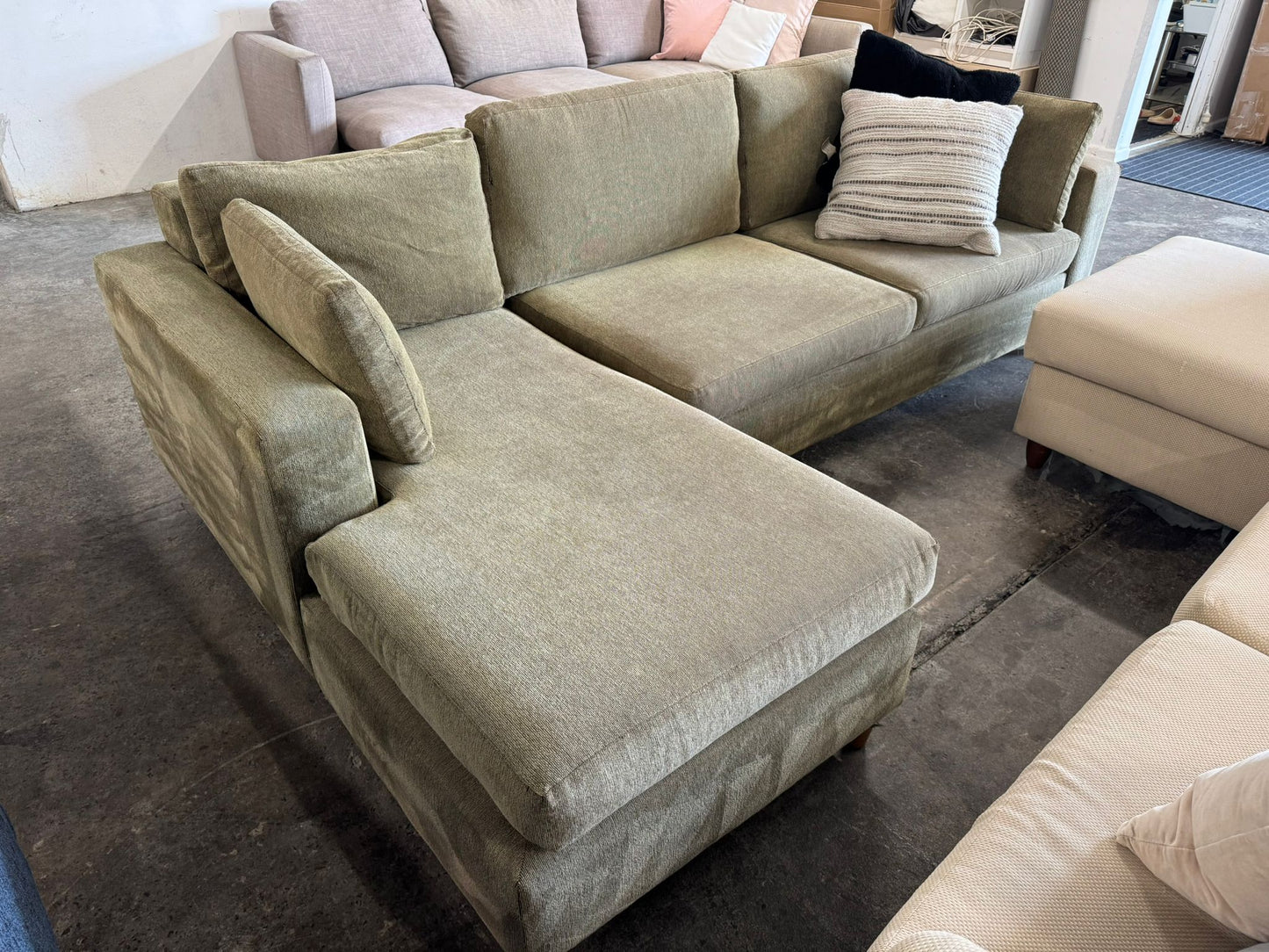 ⭐️ L-Shape sofa bed with mattress pullout | Pre-owned – Steam cleaned | SYDNEY WIDE DELIVERY