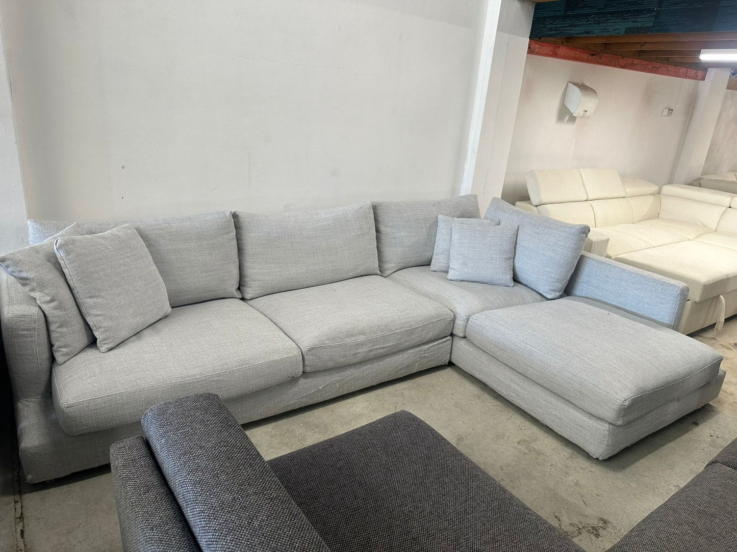 ⭐️Lounge lovers L shape sofa | Pre-owned – Steam cleaned | SYDNEY WIDE DELIVERY