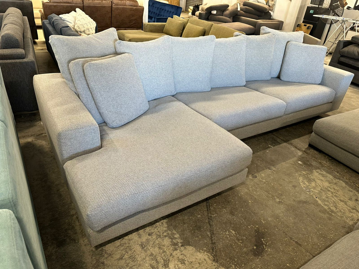 ⭐️ Furniture by design - L Shape Sofa | Pre-owned – Steam cleaned | SYDNEY WIDE DELIVERY