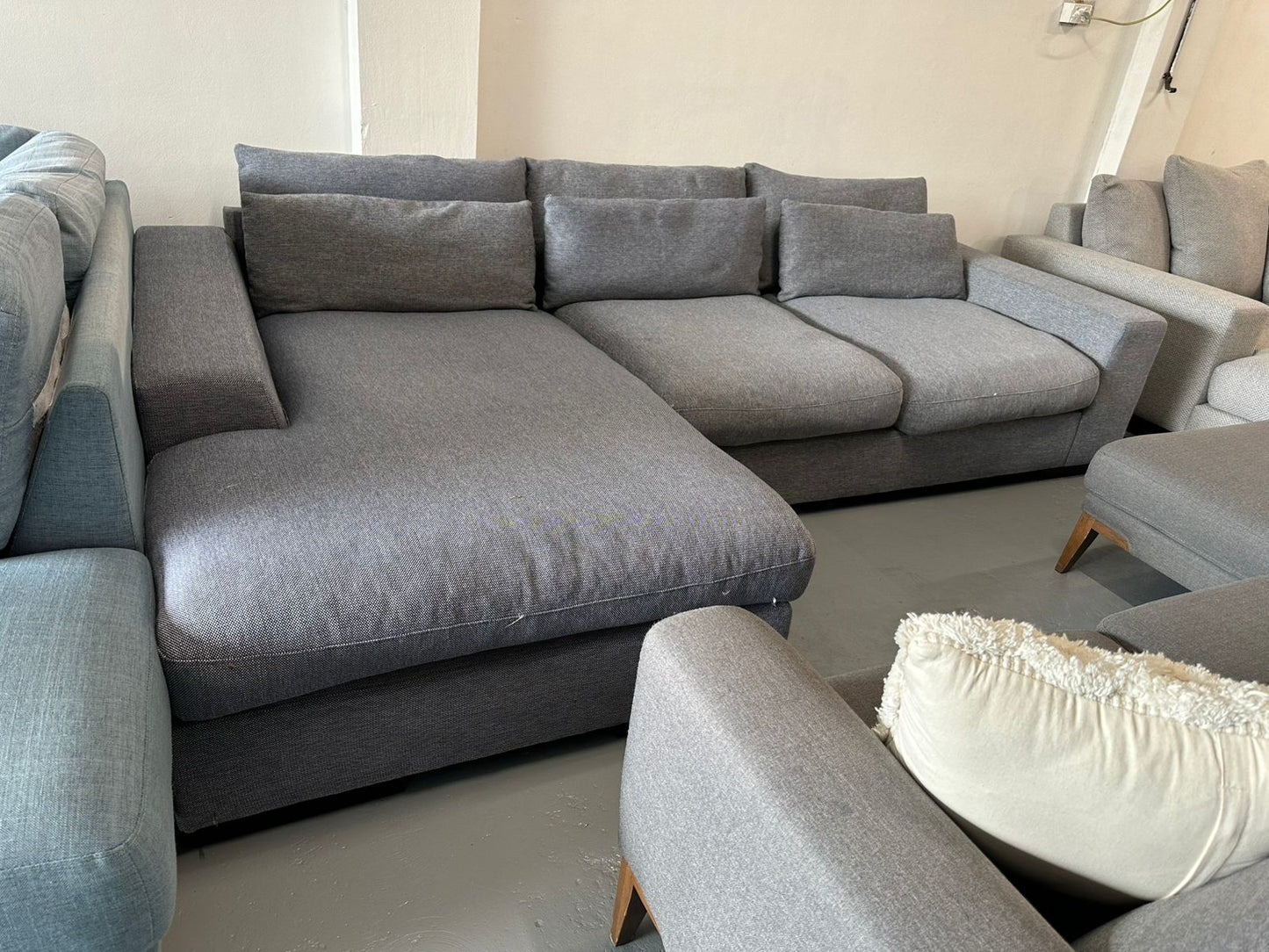 ⭐️Grey L-shape Sofa | Pre-owned – Steam cleaned | SYDNEY WIDE DELIVERY