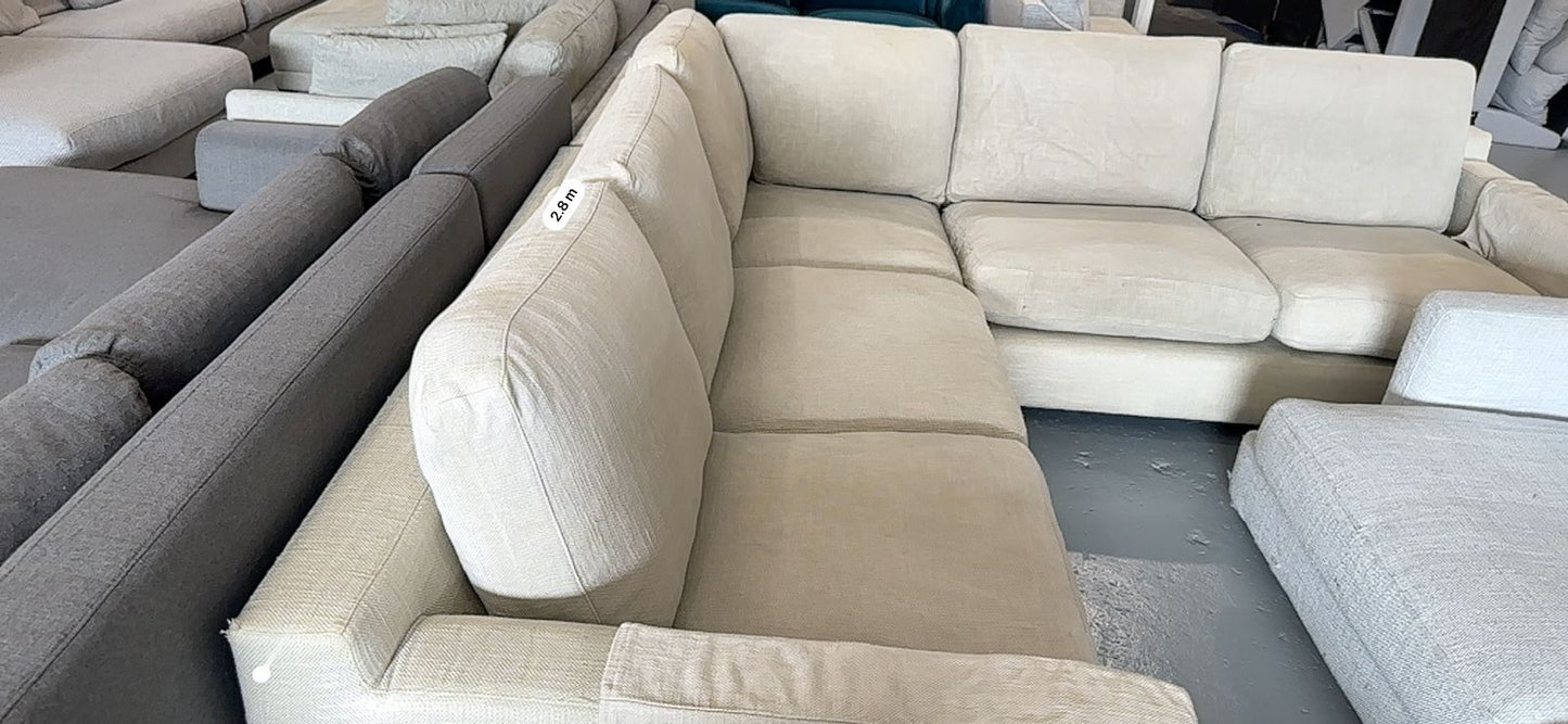 ⭐️Corner beige Sofa  | Pre-owned – Steam cleaned | SYDNEY WIDE DELIVERY