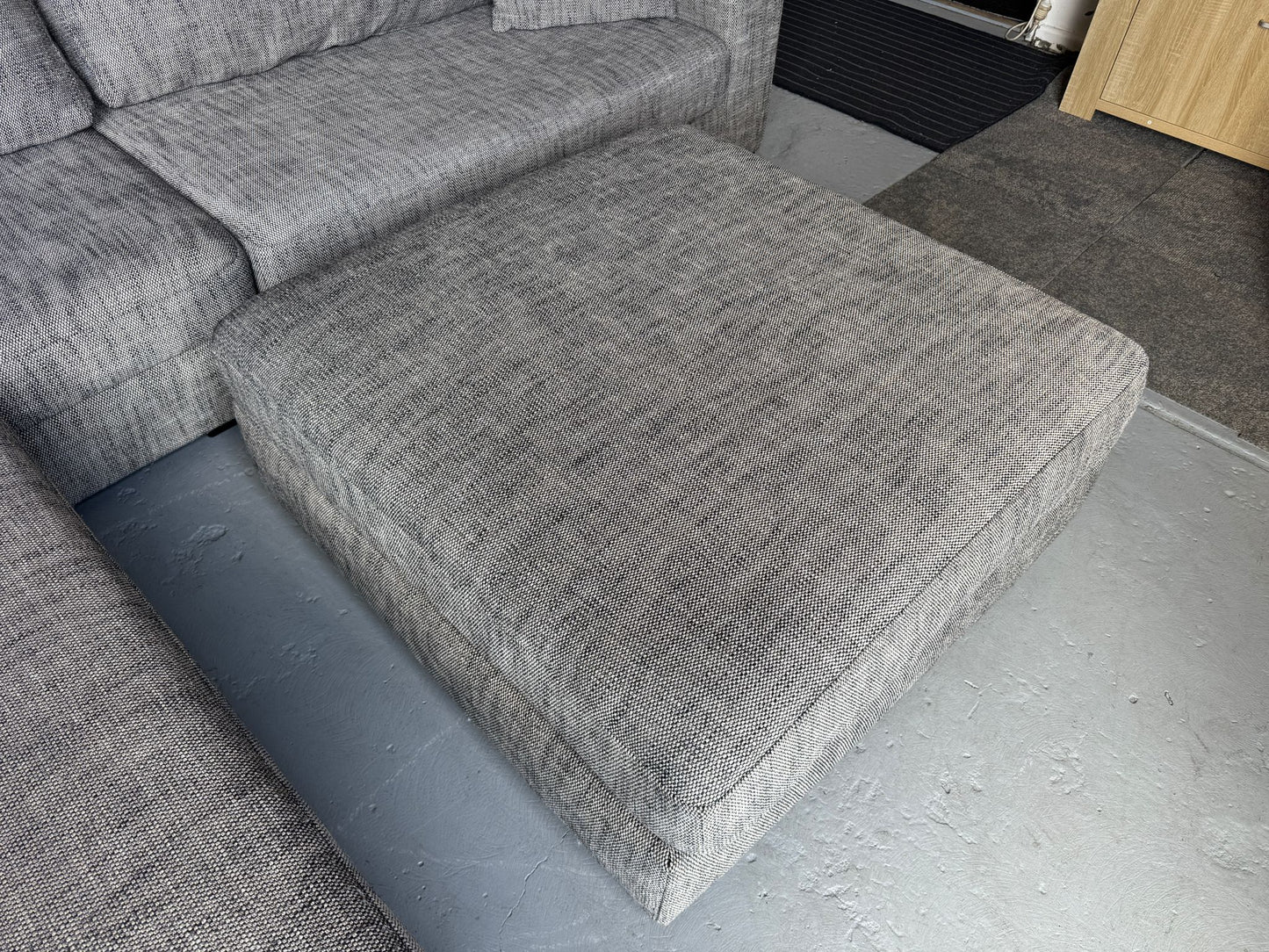 ⭐️ Freedom L-shape with ottoman | Pre-owned – Steam cleaned | SYDNEY WIDE DELIVERY