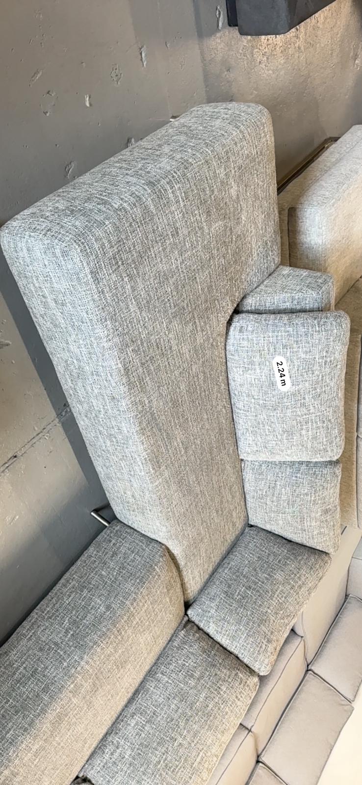 ⭐️FocusOn Furniture L-shape Sofa | Pre-owned – Steam cleaned | SYDNEY WIDE DELIVERY