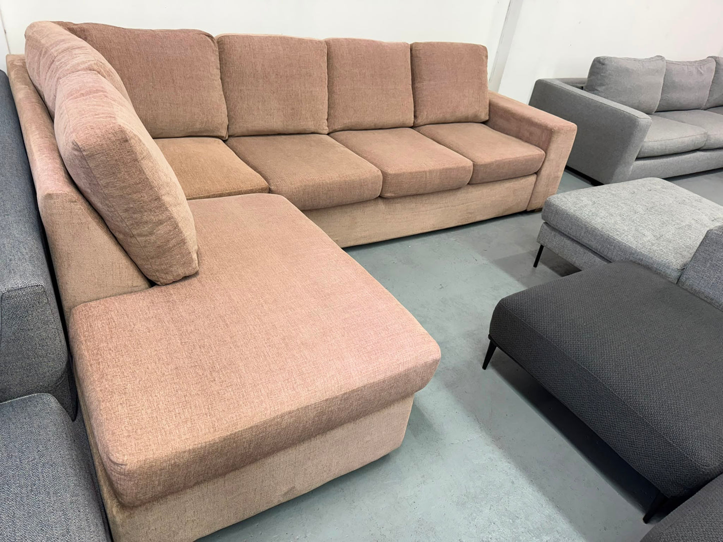 Beige Corner Sofa | Pre-Owned | Steam Cleaned | Sydney Wide Delivery