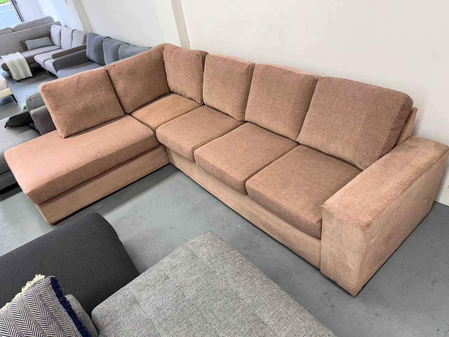 Beige Corner Sofa | Pre-Owned | Steam Cleaned | Sydney Wide Delivery