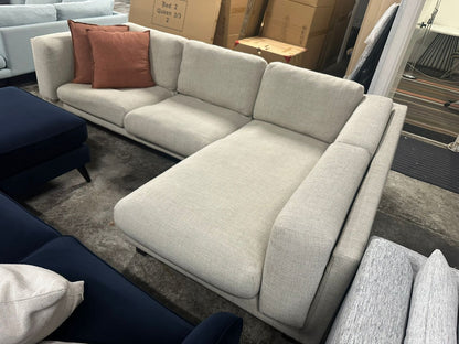 ⭐️ Beige L-shape Sofa | Pre-owned – Like new condition | Delivery Sydney wide