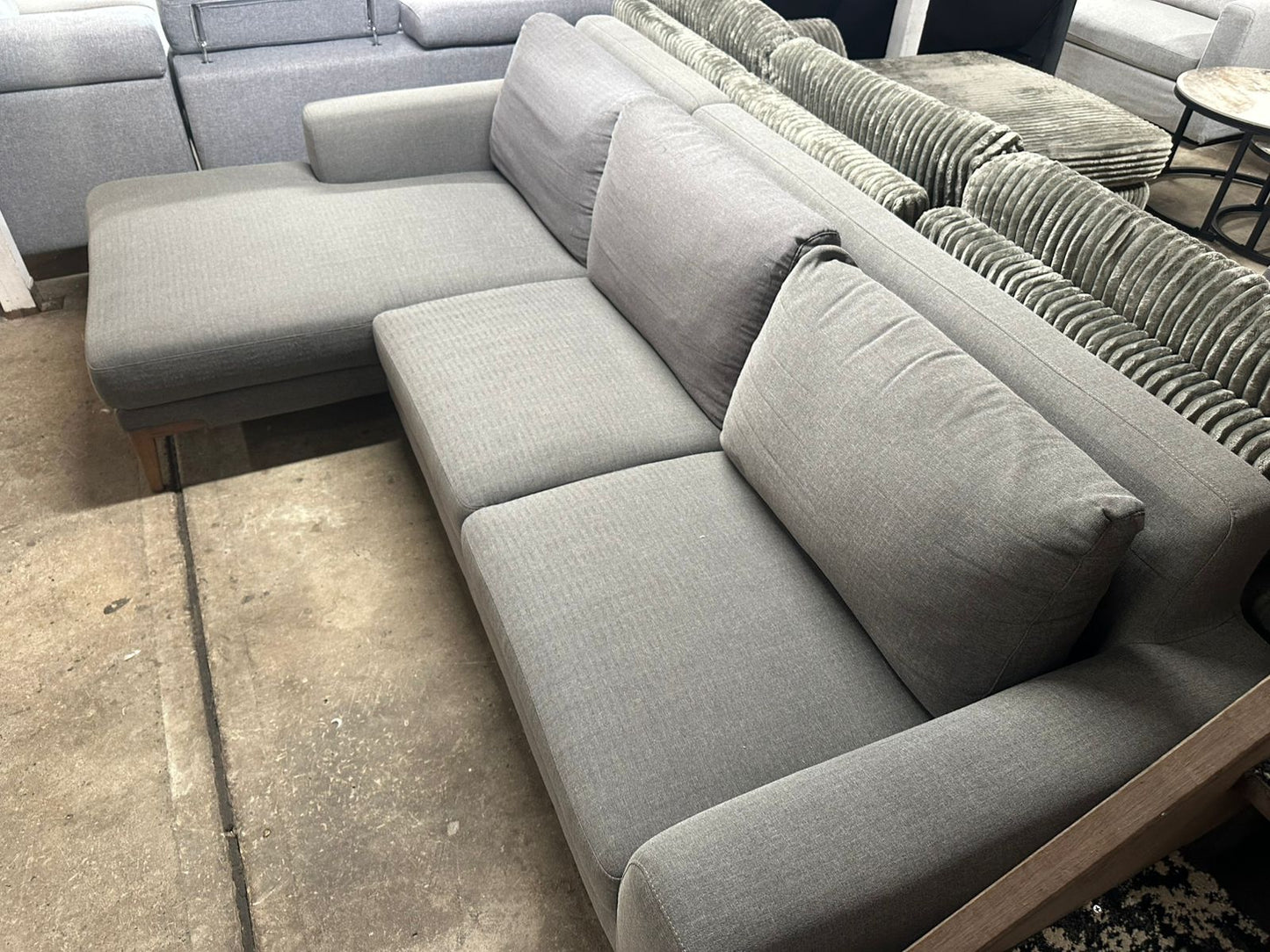 ⭐️ Nick Scali L-shape Sofa | Pre-owned - Like new condition | Delivery Sydney wide
