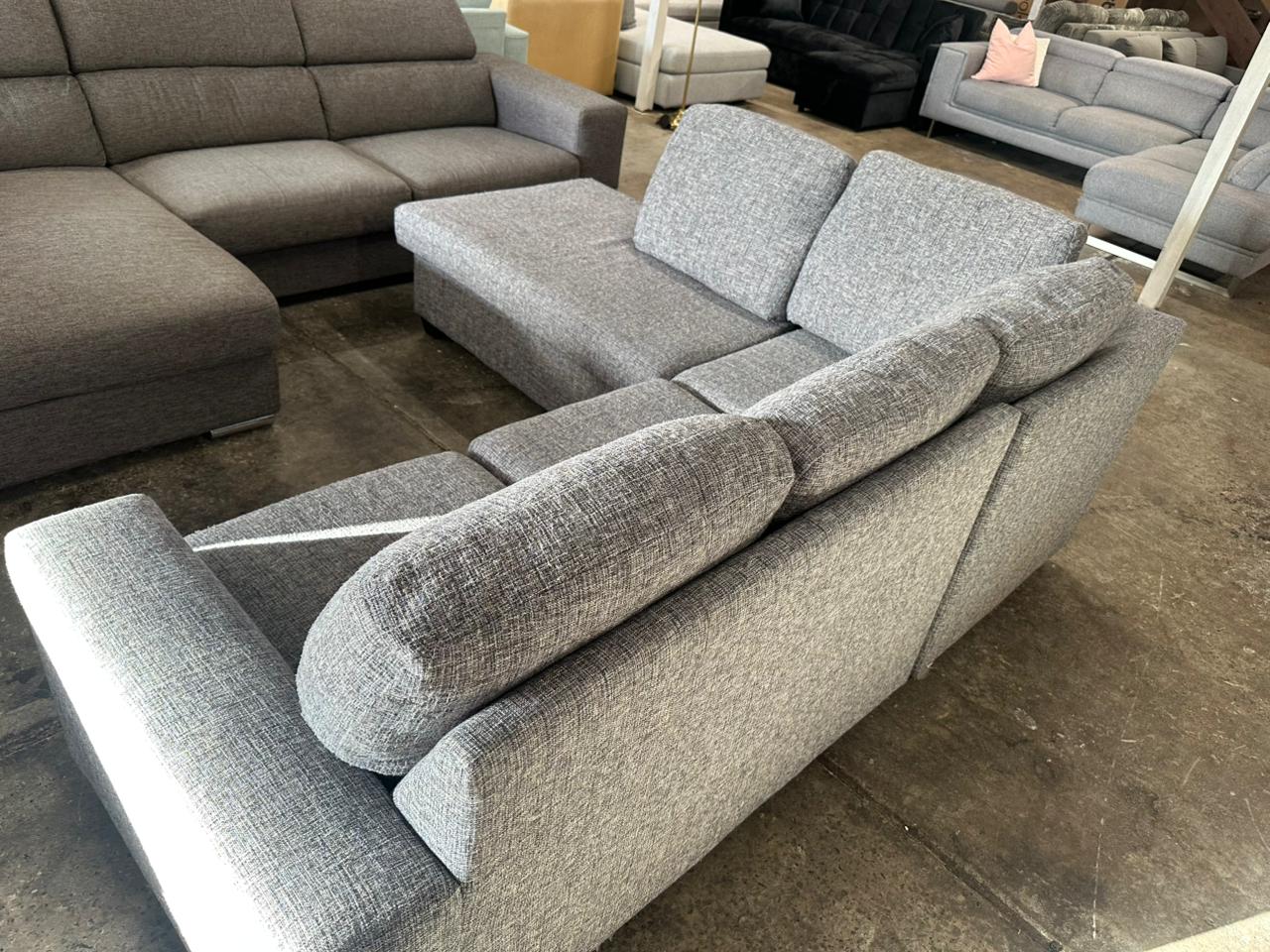 ⭐️ Corner sofa | Pre-owned - Like new condition | Delivery Sydney wide