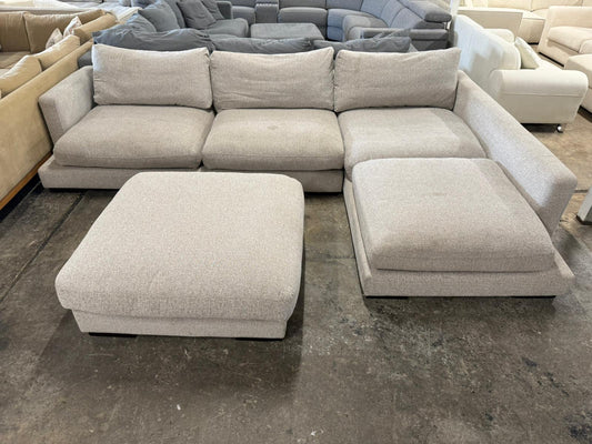 🌟 Long Island with Ottoman – LIMITED STOCK 🌟