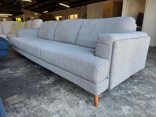 ⭐️Lounge Lovers 3 seater sofa | Pre-owned – Steam cleaned | SYDNEY WIDE DELIVERY