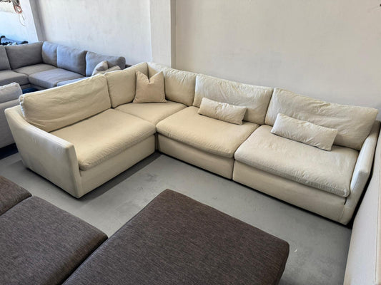 ⭐️ Nick Scali - Beige modular corner lounge | Pre-owned – Steam cleaned | SYDNEY WIDE DELIVERY