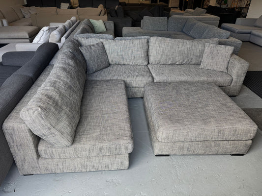 ⭐️ Freedom L-shape with ottoman | Pre-owned – Steam cleaned | SYDNEY WIDE DELIVERY
