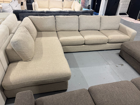 ⭐️Freedom Beige L-shape Sofa | Pre-owned – Steam cleaned | SYDNEY WIDE DELIVERY