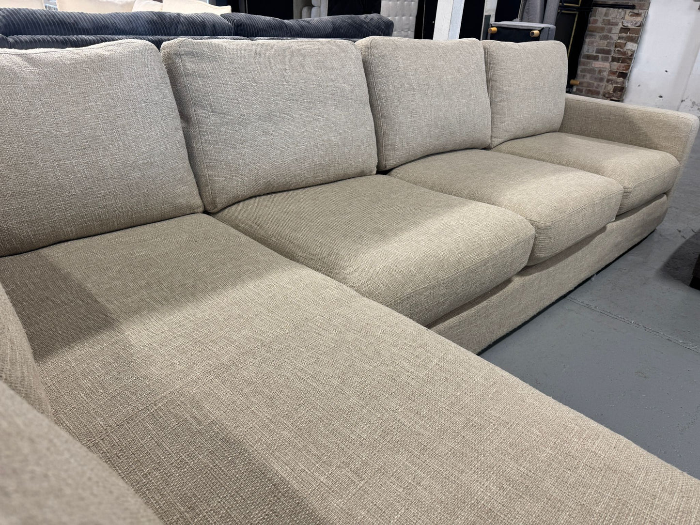 ⭐️Freedom Beige L-shape Sofa | Pre-owned – Steam cleaned | SYDNEY WIDE DELIVERY