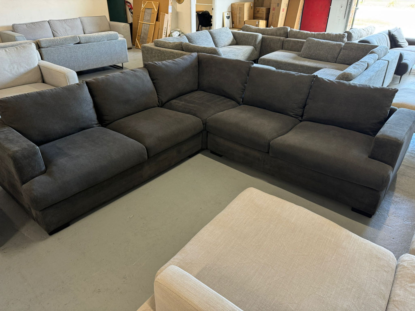 ⭐️Harvey Norman Corner Couch | Pre-owned – Steam cleaned | SYDNEY WIDE DELIVERY