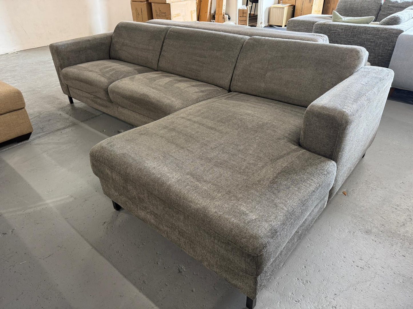 ⭐️L-shape Grey sofa| Pre-owned – Steam cleaned | SYDNEY WIDE DELIVERY