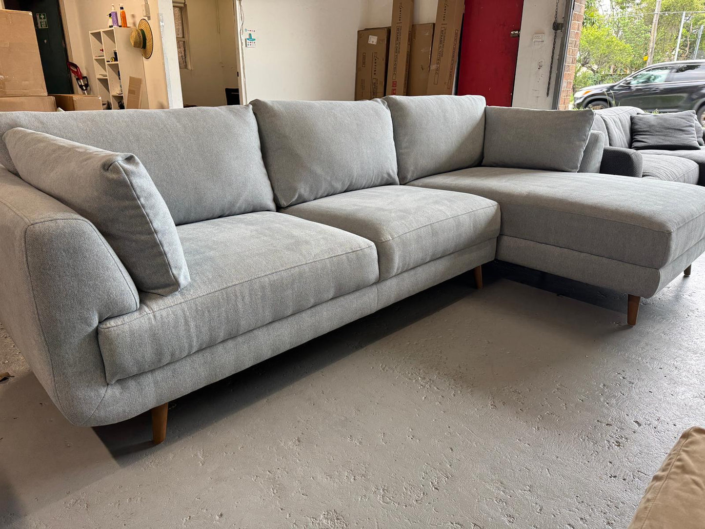⭐️ Nick scali L-shape sofa | Pre-owned – Steam cleaned | SYDNEY WIDE DELIVERY