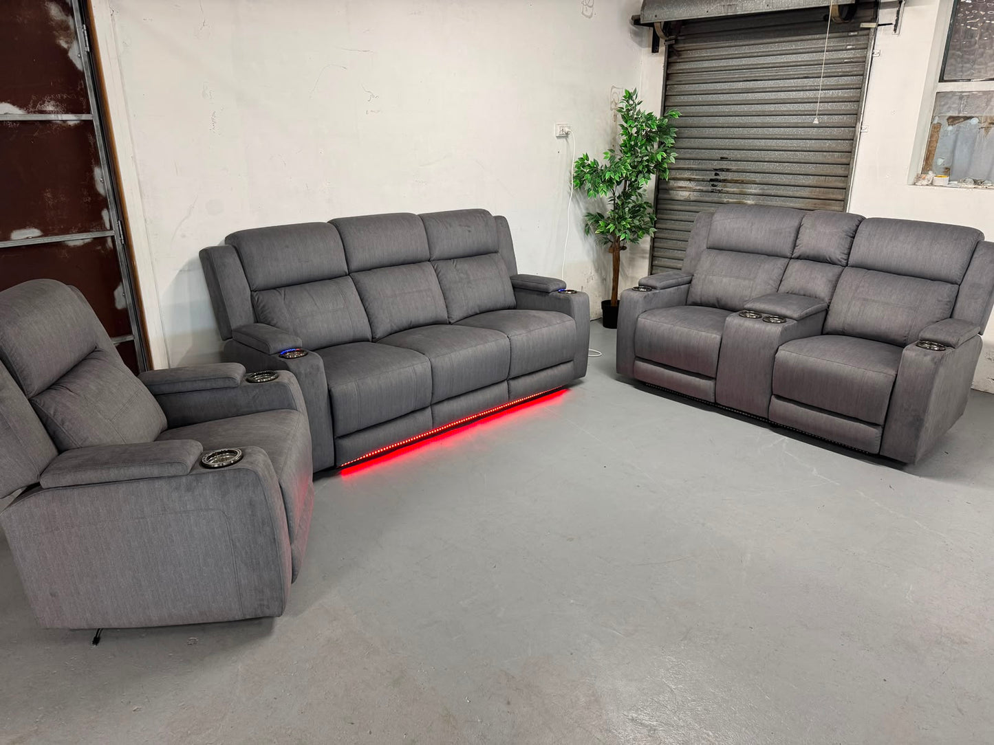 Harvey Norman 5-Seater Electric Recliner Lounge – LED Lights & Adjustable Headrests | BRAND NEW ✨