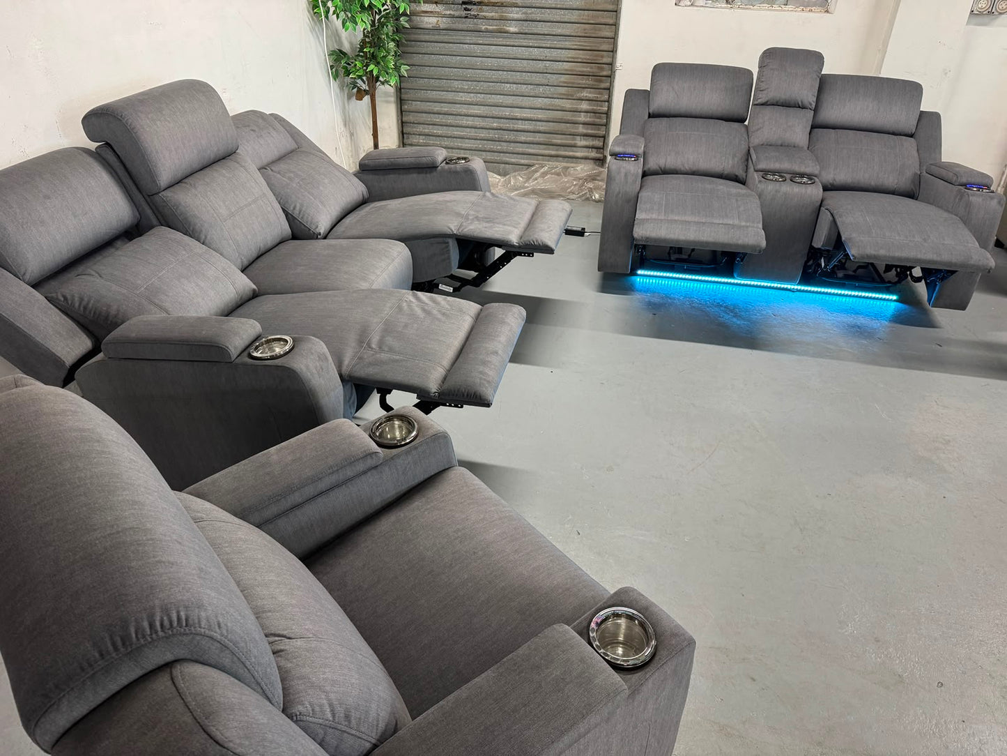 Harvey Norman 5-Seater Electric Recliner Lounge – LED Lights & Adjustable Headrests | BRAND NEW ✨