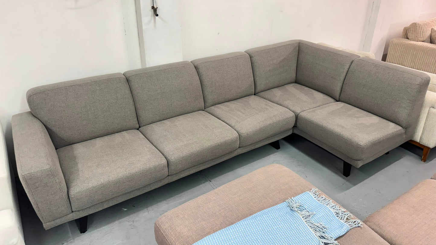 Grey Corner Sofa – Comfortable & Spacious | Pre-Owned | Steam Cleaned | Sydney-Wide Delivery
