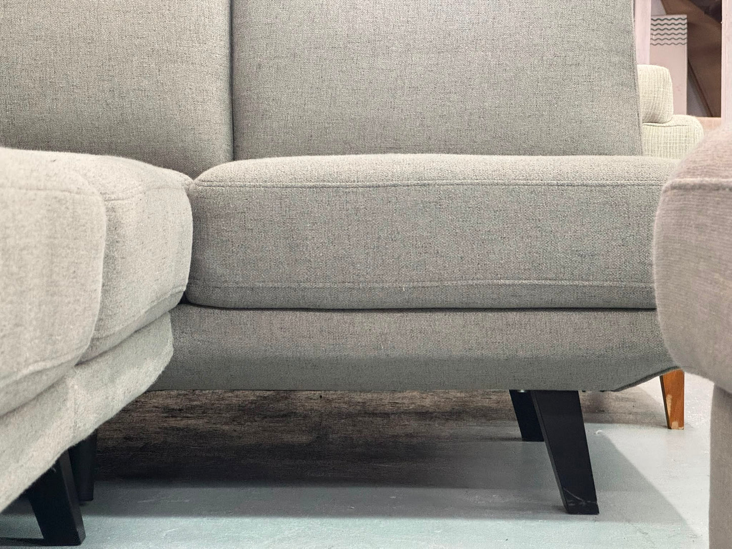 Grey Corner Sofa – Comfortable & Spacious | Pre-Owned | Steam Cleaned | Sydney-Wide Delivery