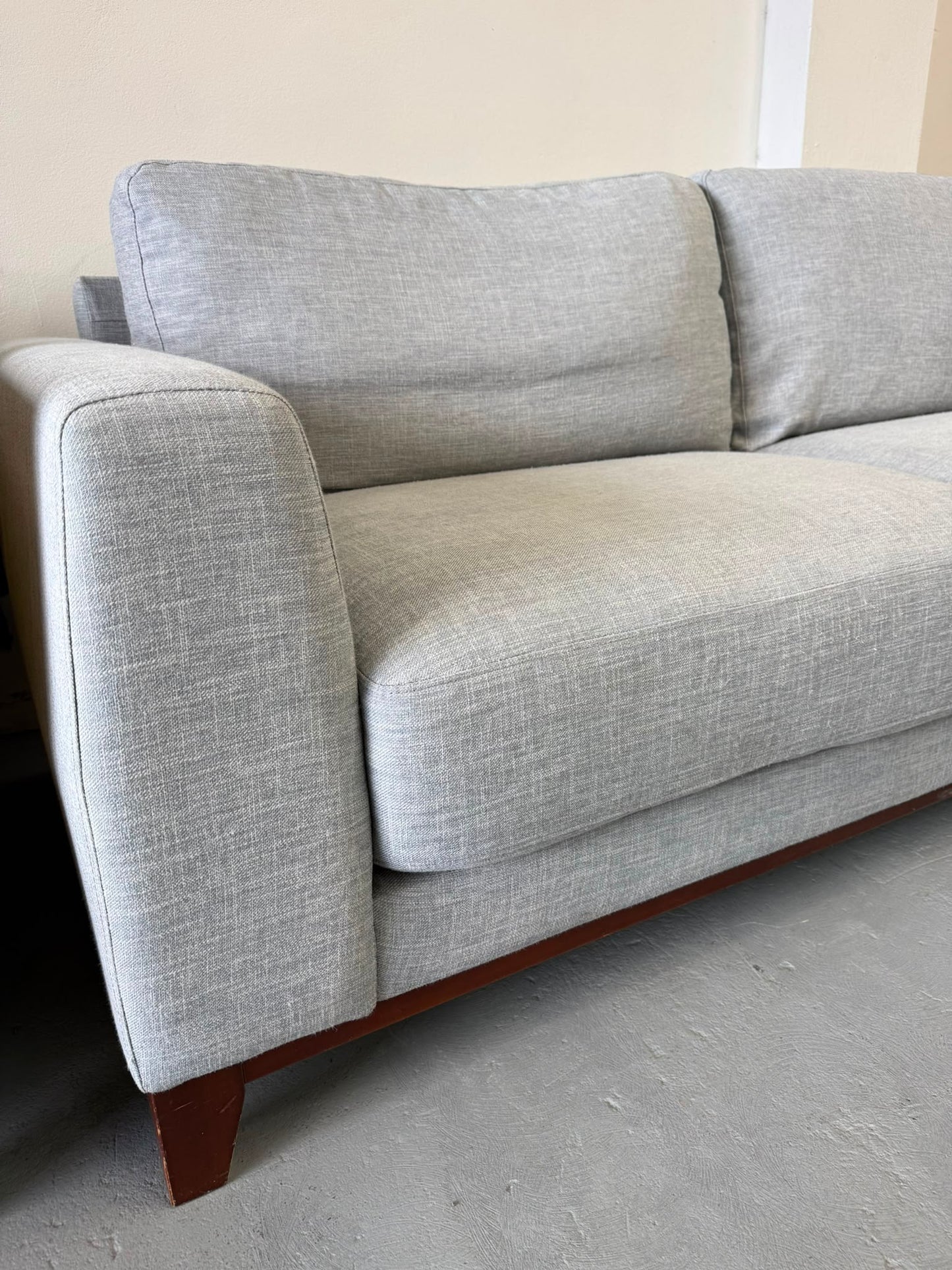 Grey L Shape Sofa – Spacious L-Shape | Pre-Owned | Steam Cleaned | Sydney-Wide Delivery