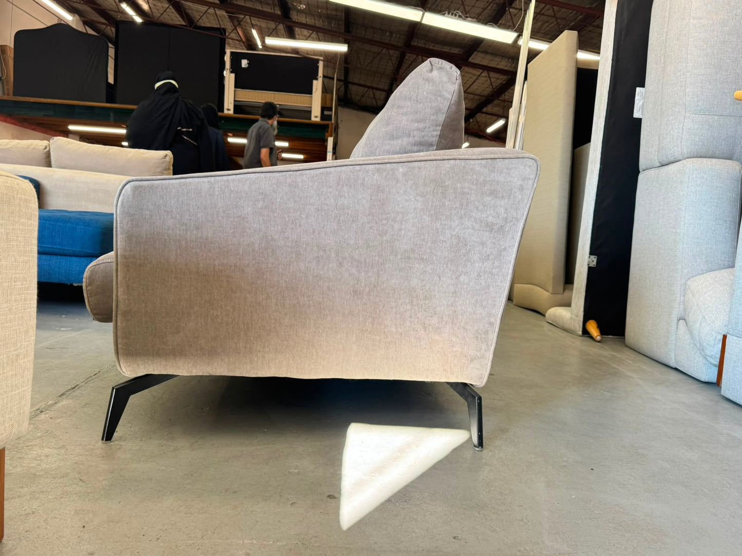Davin 3 Seater Sofa | Pre-Owned | Steam Cleaned | Sydney-Wide Delivery✨