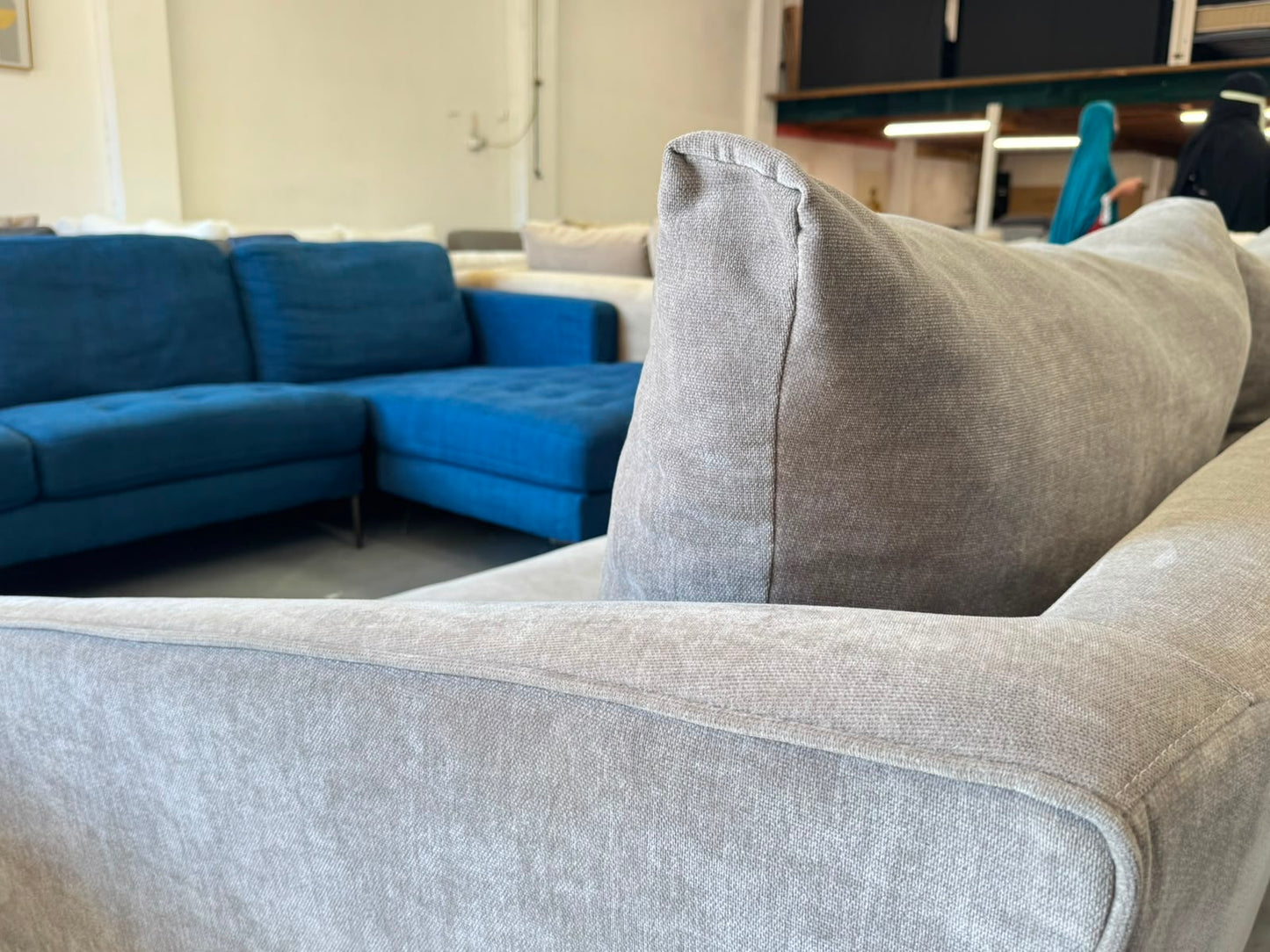 Davin 3 Seater Sofa | Pre-Owned | Steam Cleaned | Sydney-Wide Delivery✨
