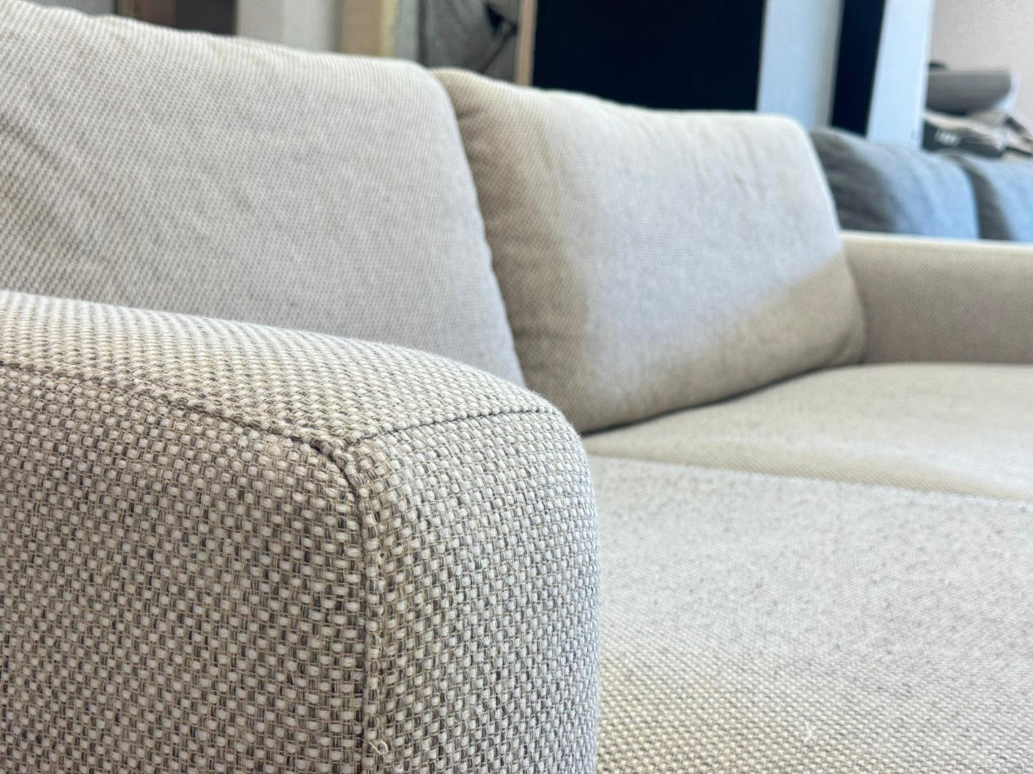 Plush L-Shape Sofa | Pre-Owned | Steam Cleaned | Sydney Wide Delivery