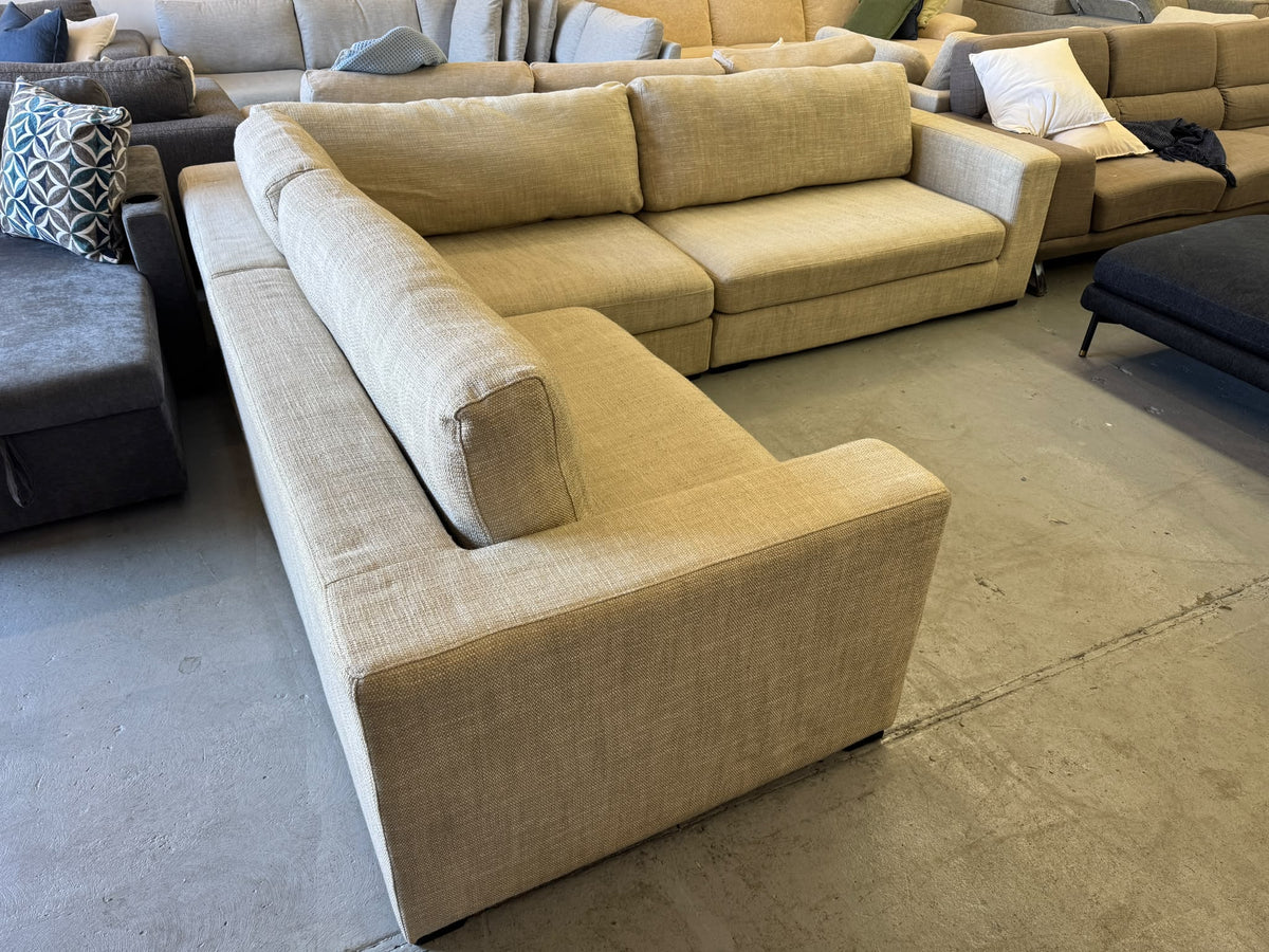 Spacious Freedom 'Aspect' Modular Sofa | Pre-Owned | Sydney Wide Delivery