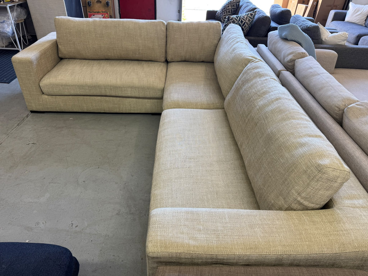 Spacious Freedom 'Aspect' Modular Sofa | Pre-Owned | Sydney Wide Delivery